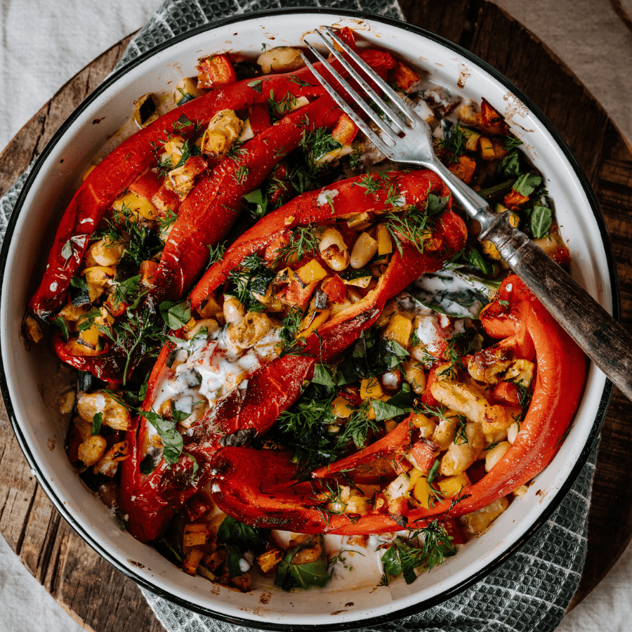 Gefüllte Spitzpaprika mit Joghurt